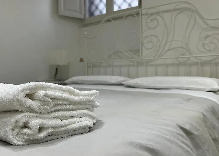 Urbe - Delizioso Quartiere Coppede Рим