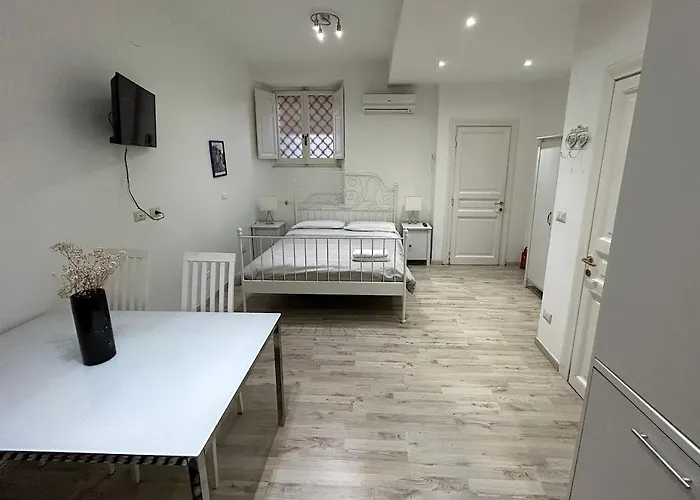 Urbe - Delizioso Quartiere Coppede * Рим