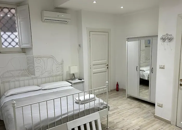 Urbe - Delizioso Quartiere Coppede * Рим